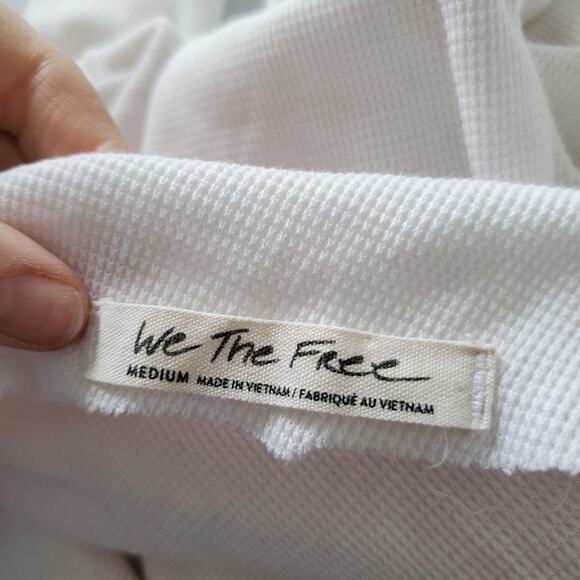 We The Free Shirt Womens Medium Waffle Knit Thermal Long Sleeve Top Free People - Picture 3 of 9
